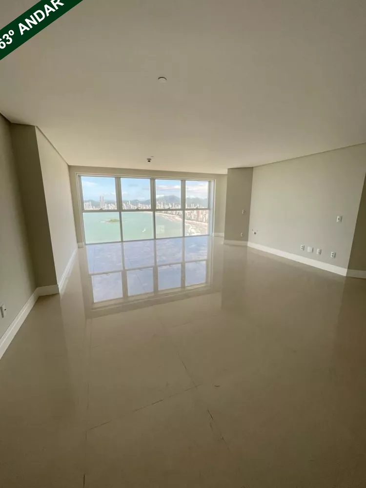 Apartamento à venda com 3 quartos, 165m² - Foto 3