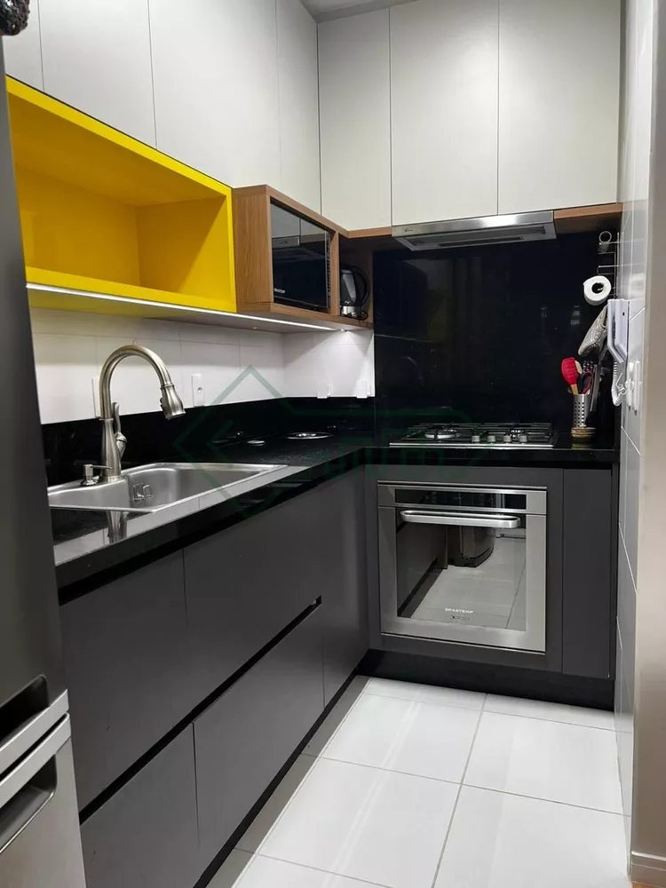 Apartamento à venda com 2 quartos, 72m² - Foto 7