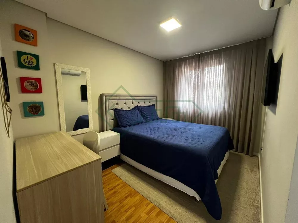 Apartamento à venda com 2 quartos, 72m² - Foto 3