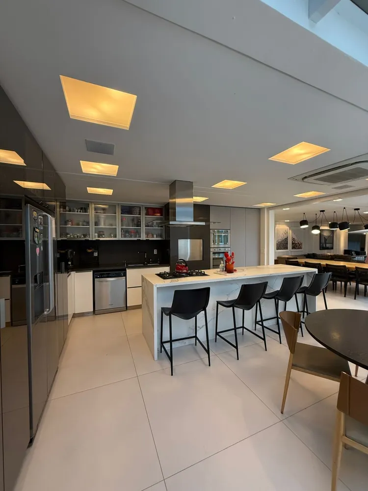 Cobertura, 4 quartos, 319 m² - Foto 16
