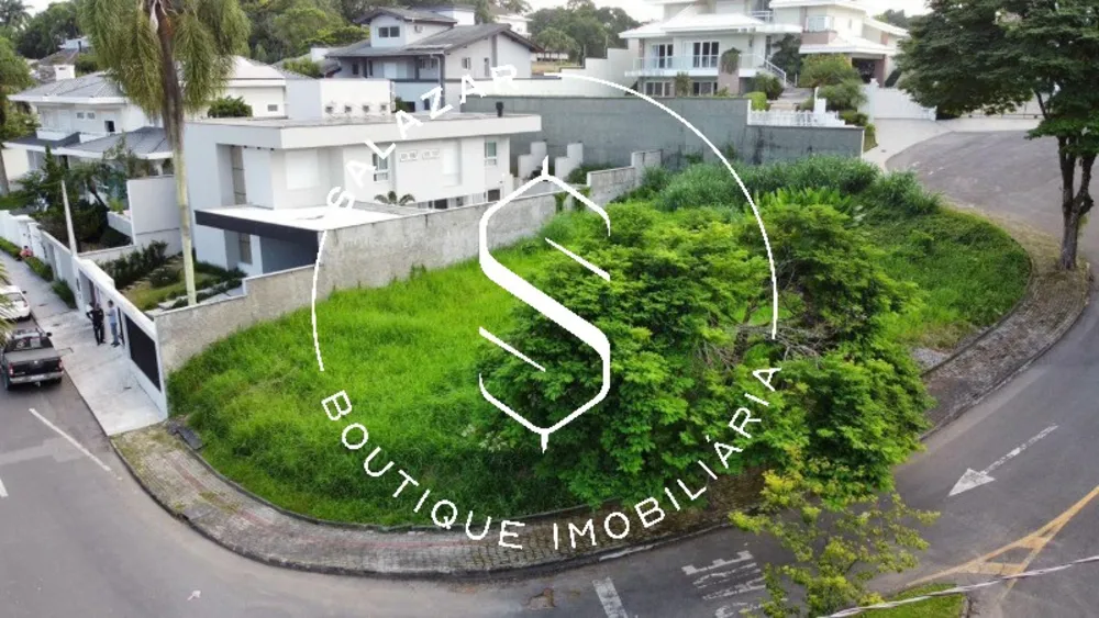 Terreno, 631 m² - Foto 1