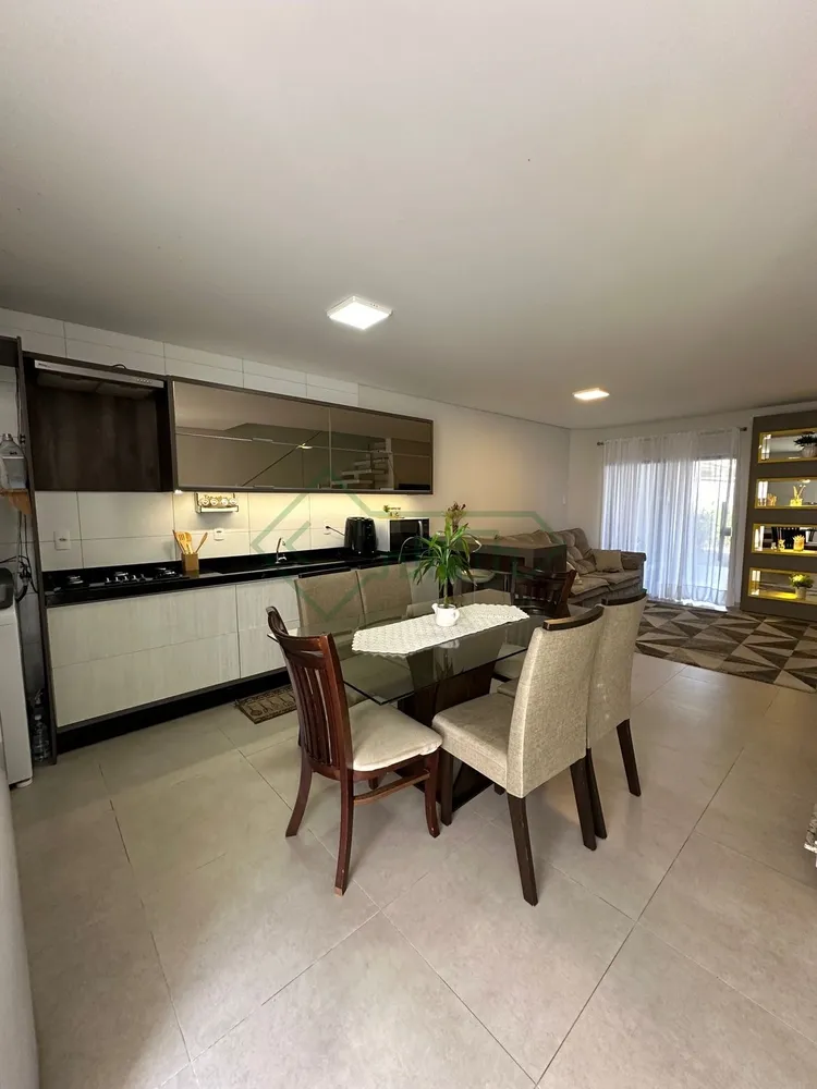 Sobrado, 3 quartos, 108 m² - Foto 2