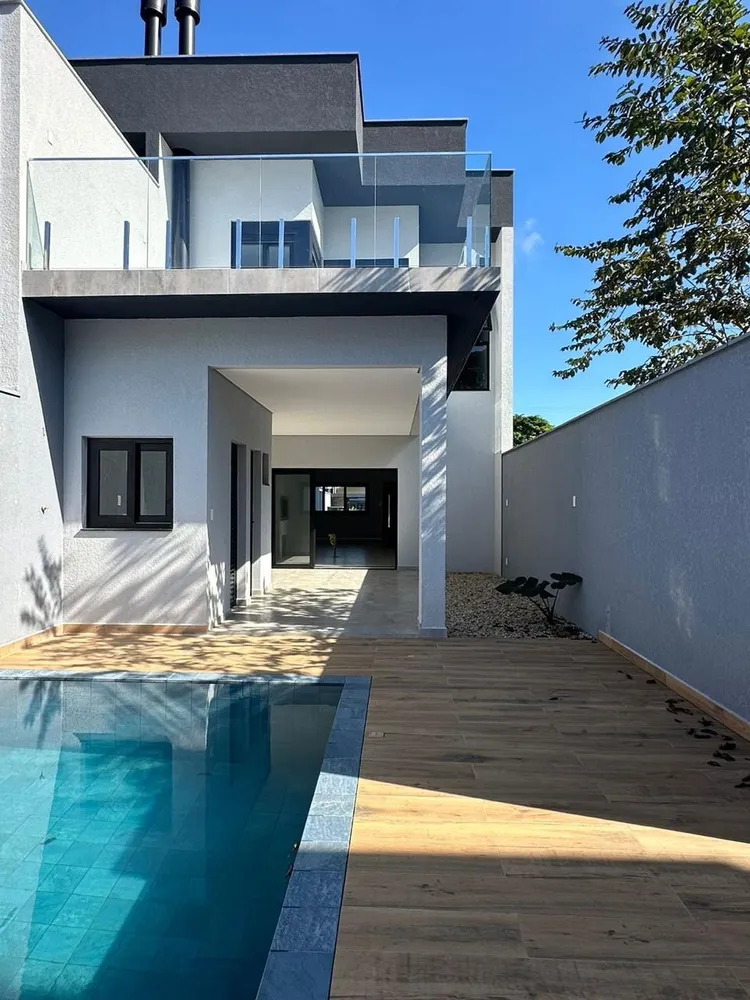 Casa, 3 quartos, 210 m² - Foto 4