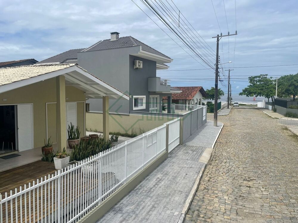 Casa, 4 quartos - Foto 1