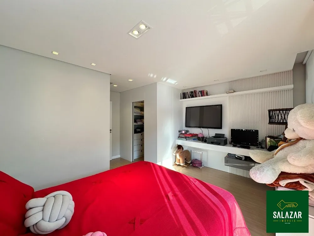 Casa, 3 quartos, 217 m² - Foto 15