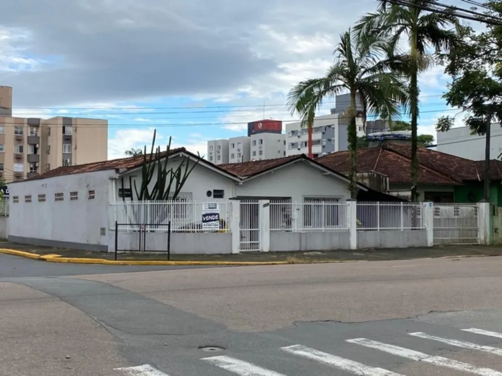 Loteamento e Condomínio, 558 m² - Foto 2