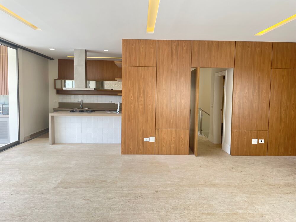 Casa de Condomínio à venda com 4 quartos, 450m² - Foto 1