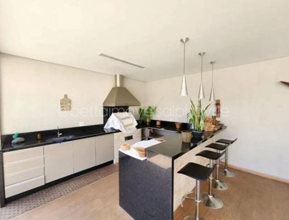 Casa de Condomínio à venda com 4 quartos, 897m² - Foto 1