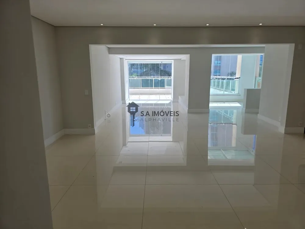 Apartamento, 3 quartos, 255 m² - Foto 1