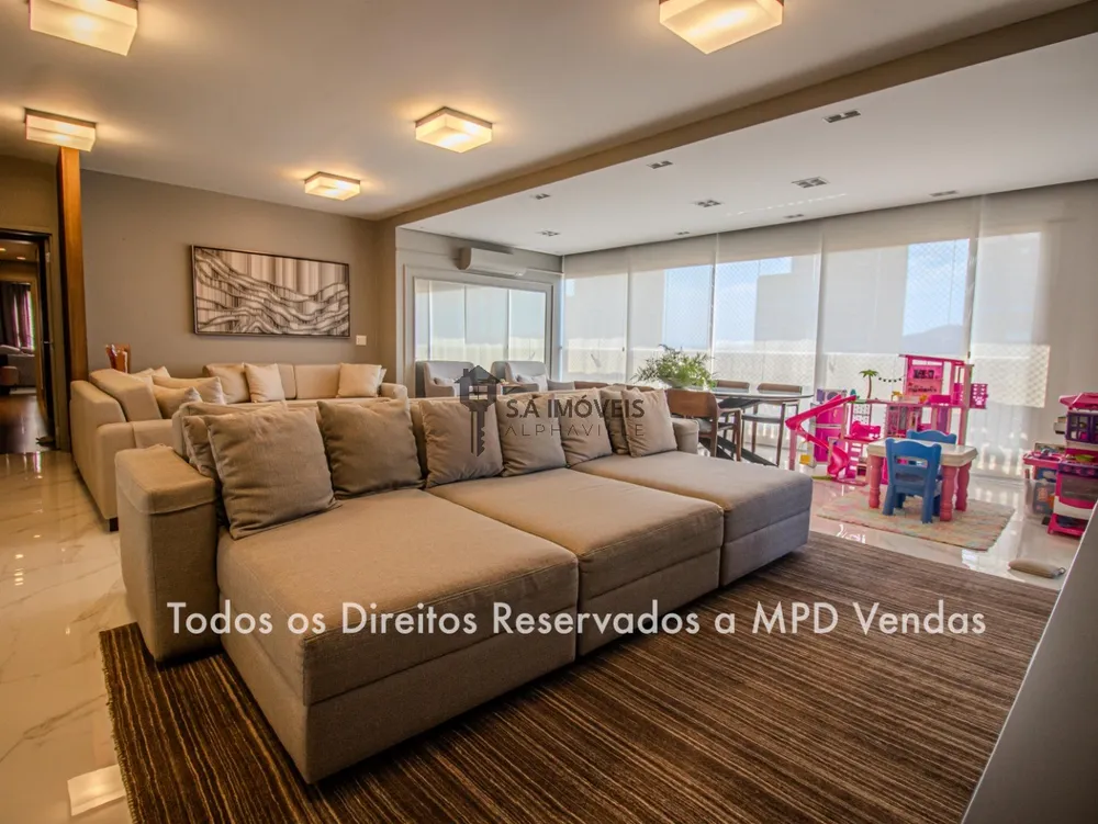 Apartamento, 3 quartos, 228 m² - Foto 1