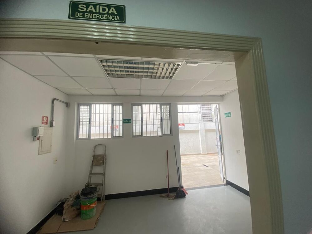 Depósito-Galpão-Armazém para alugar, 200m² - Foto 3