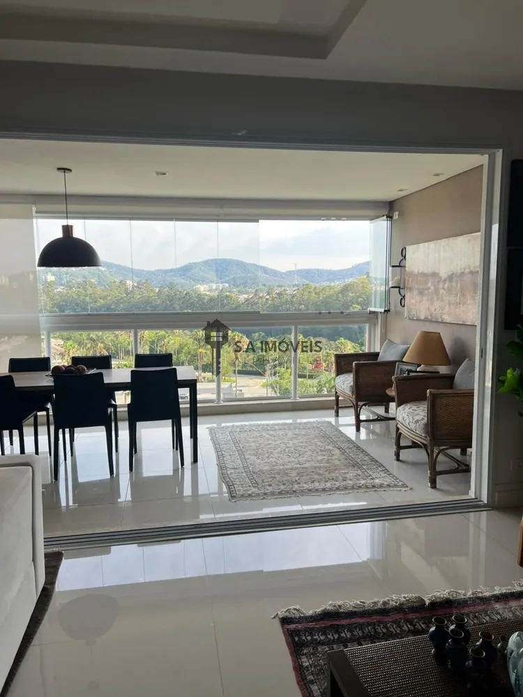 Apartamento, 3 quartos, 180 m² - Foto 1