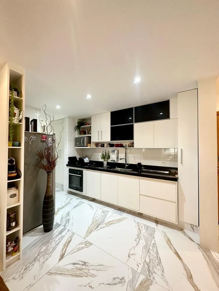 Apartamento, 3 quartos, 122 m² - Foto 1