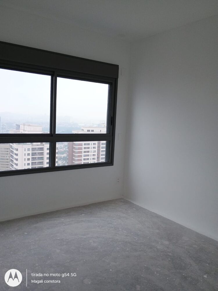 Apartamento à venda com 3 quartos, 123m² - Foto 2