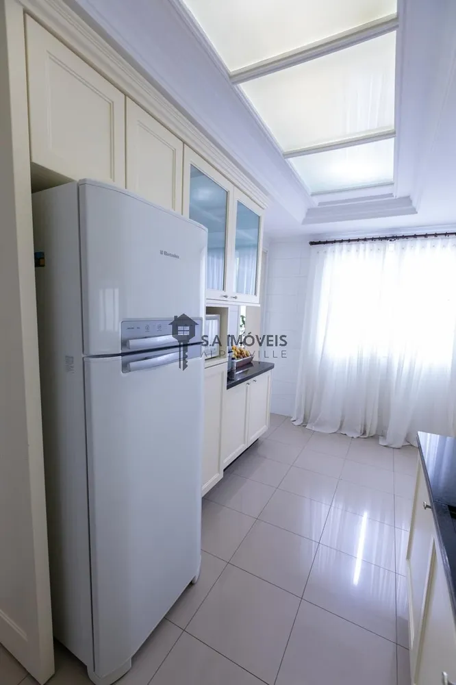 Apartamento, 3 quartos, 202 m² - Foto 2