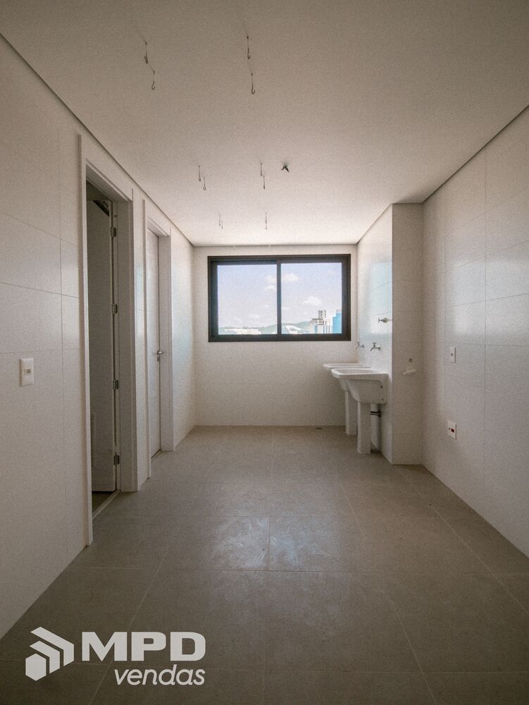 Cobertura, 4 quartos, 708 m² - Foto 2