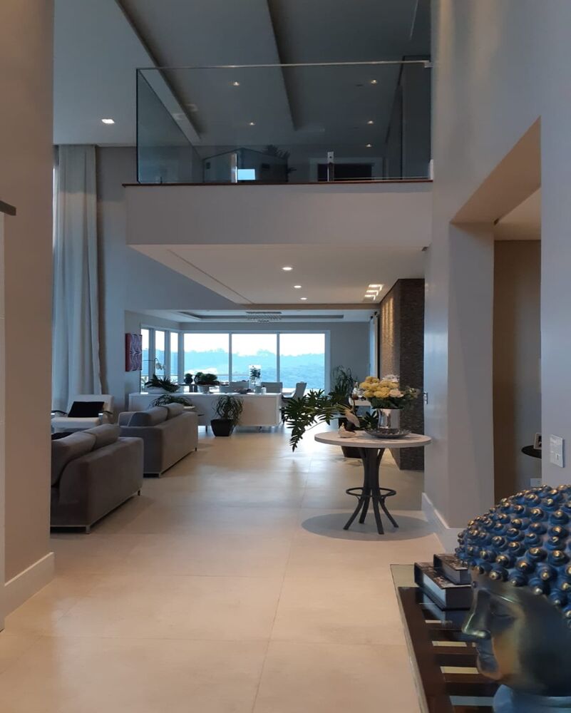 Casa de Condomínio à venda com 4 quartos, 630m² - Foto 4