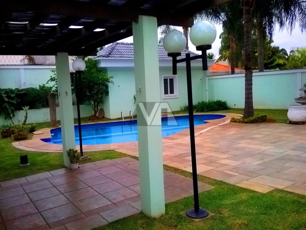 Casa de Condomínio à venda e aluguel com 5 quartos, 500m² - Foto 8