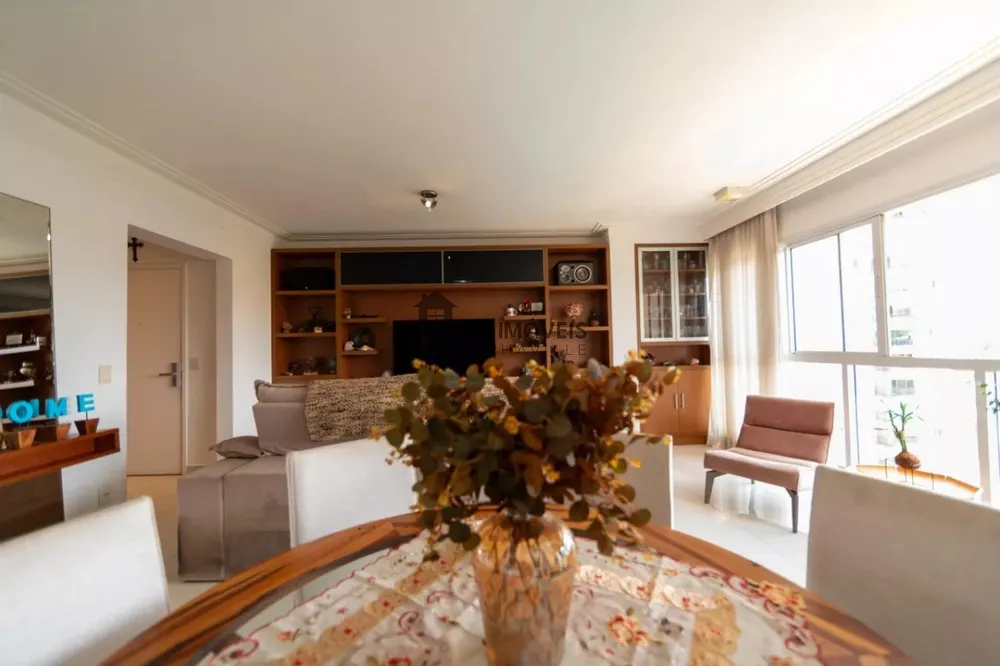 Apartamento, 3 quartos, 123 m² - Foto 1