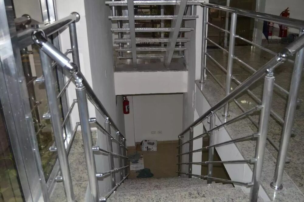 Prédio Inteiro para alugar, 232m² - Foto 1