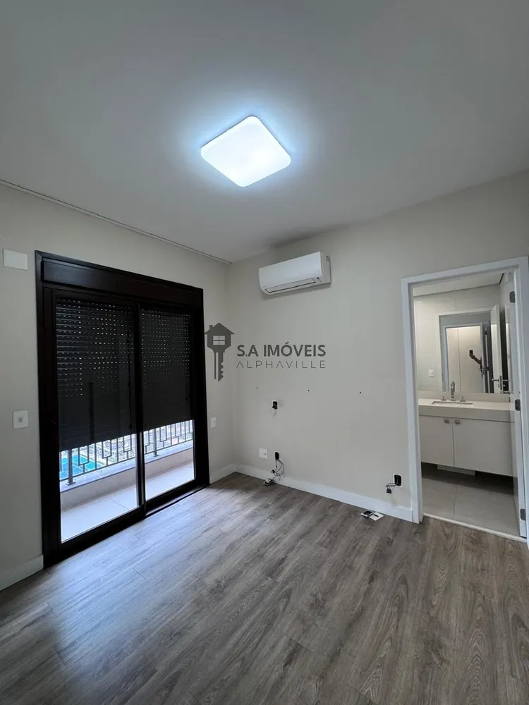 Apartamento, 3 quartos, 228 m² - Foto 2