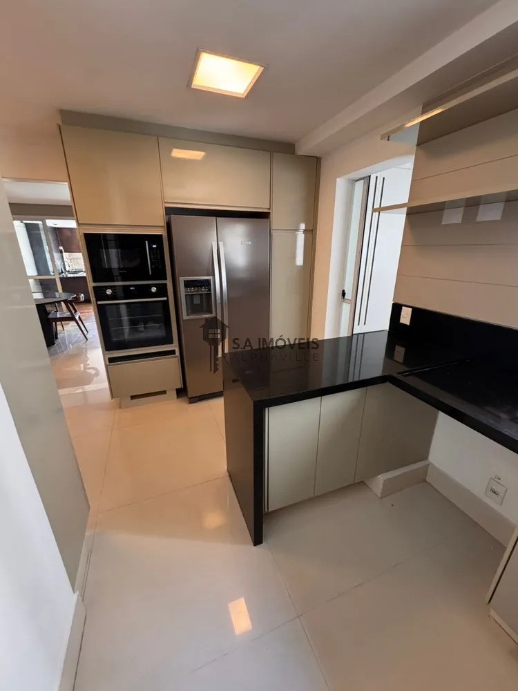 Apartamento, 3 quartos, 243 m² - Foto 4