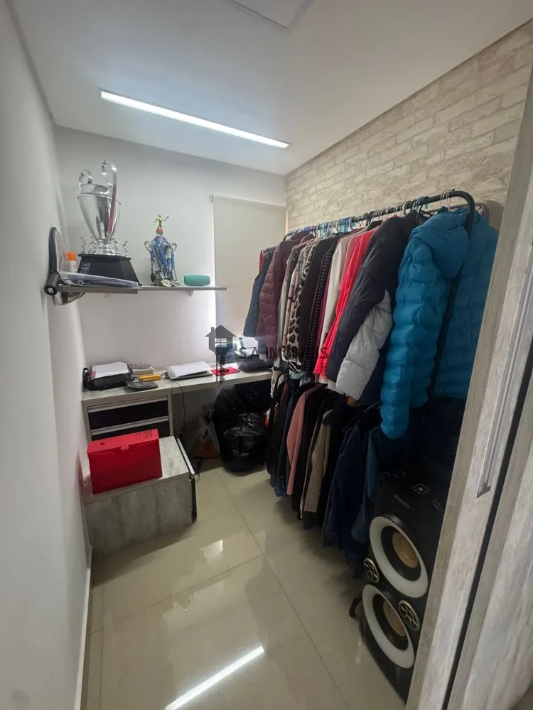 Apartamento, 3 quartos, 144 m² - Foto 1