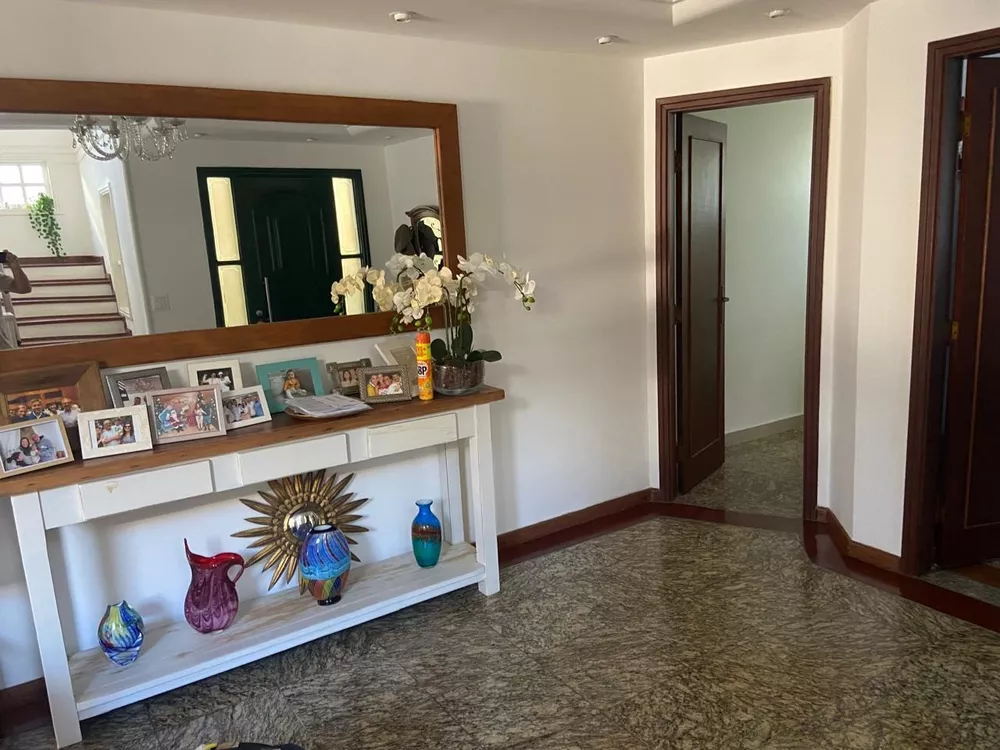 Sobrado à venda com 3 quartos, 500m² - Foto 4