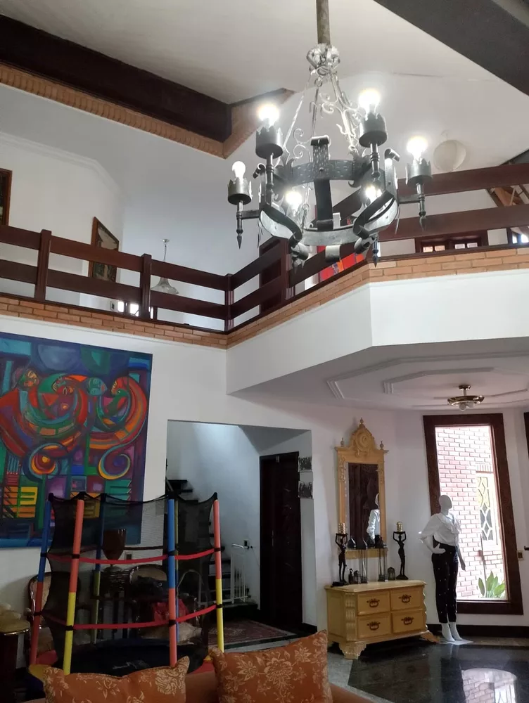 Casa de Condomínio à venda com 4 quartos, 610m² - Foto 2