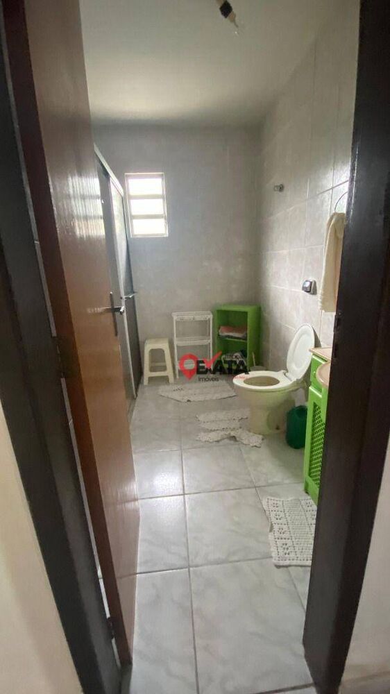Casa à venda com 2 quartos, 186m² - Foto 10