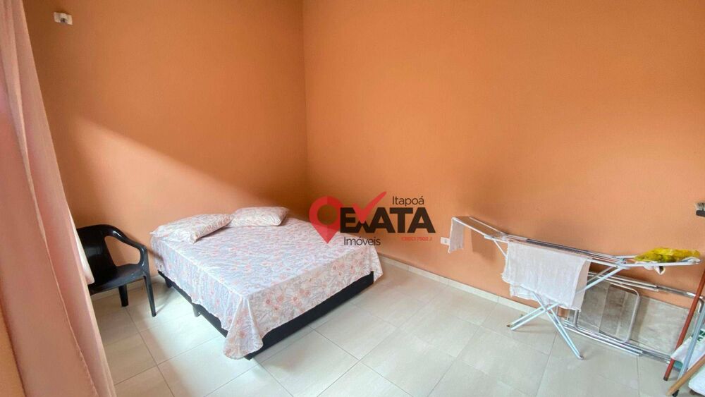 Casa à venda com 3 quartos, 65m² - Foto 11