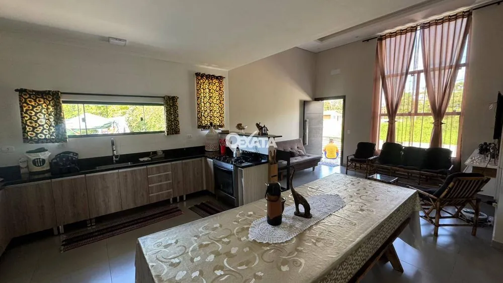 Casa, 3 quartos, 81 m² - Foto 1