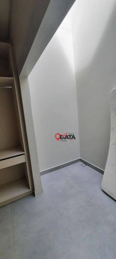 Casa à venda com 3 quartos, 166m² - Foto 8