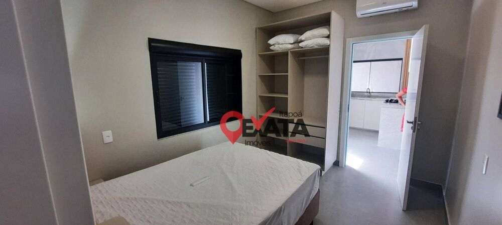 Casa à venda com 3 quartos, 166m² - Foto 7