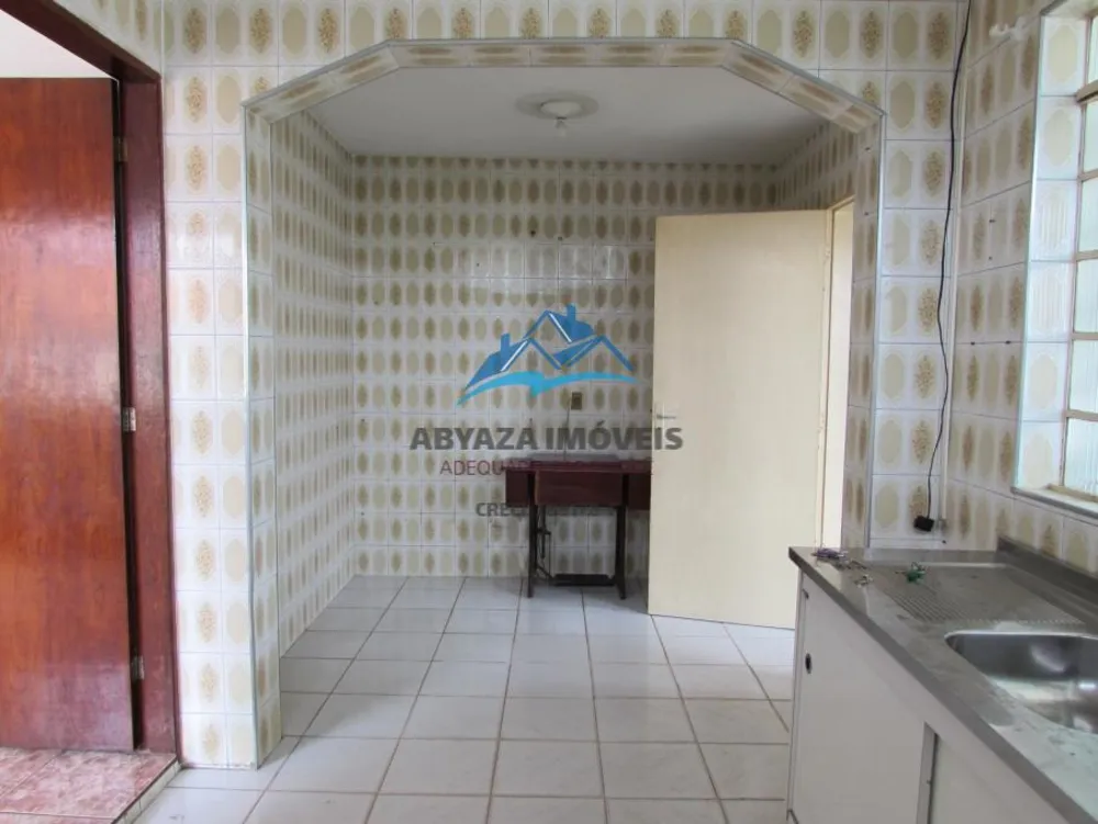 Casa, 3 quartos, 300 m² - Foto 8