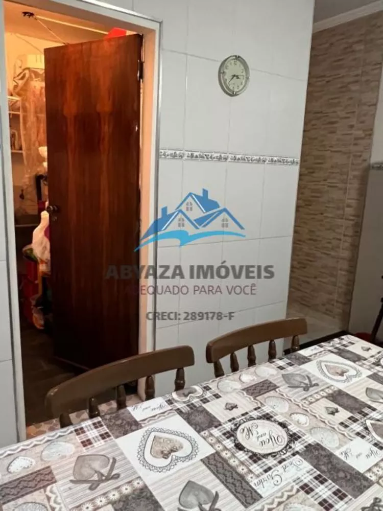 Casa, 5 quartos, 220 m² - Foto 1