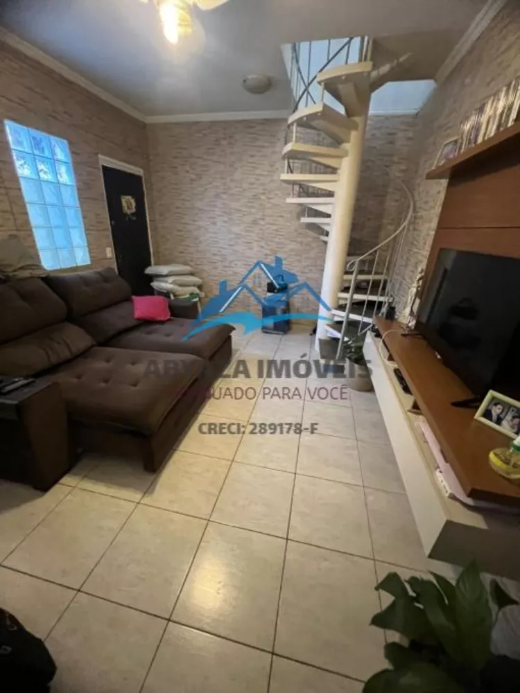 Casa, 5 quartos, 220 m² - Foto 2