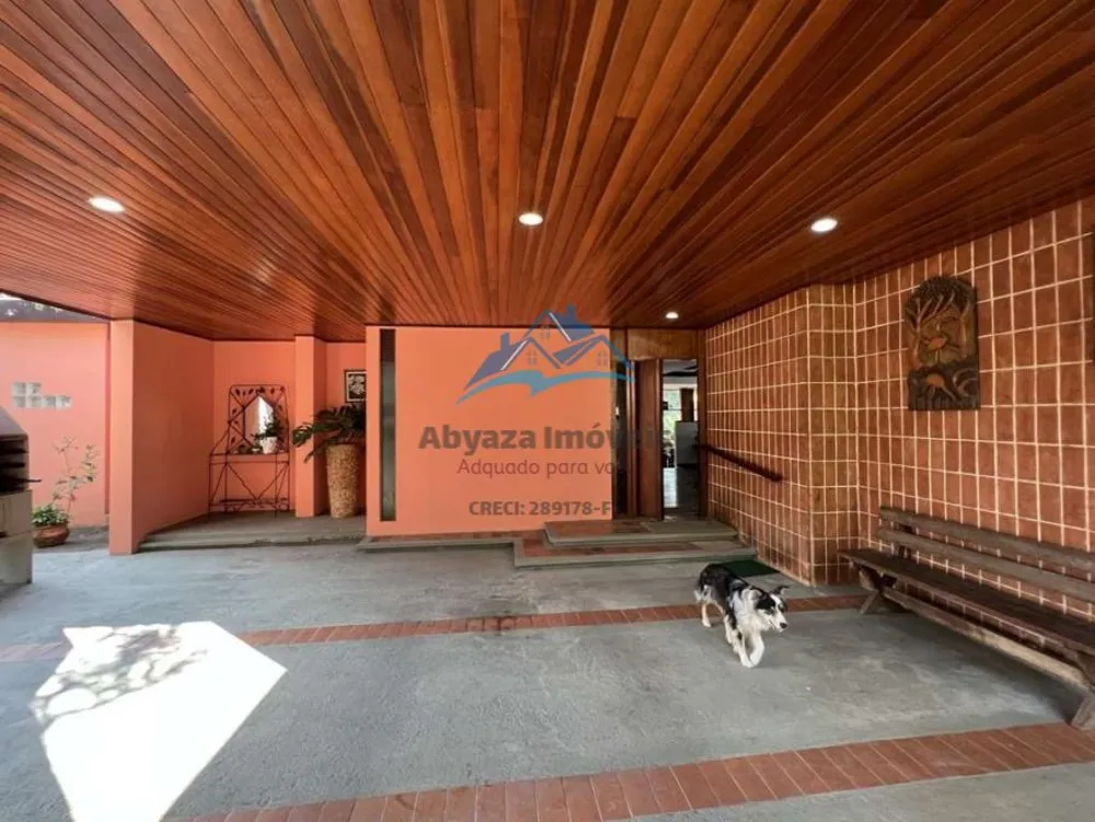 Casa, 4 quartos, 2290 m² - Foto 4