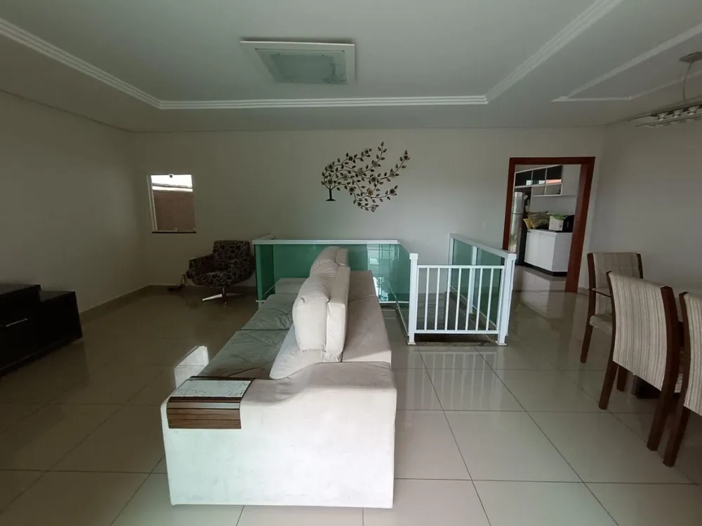 Casa, 3 quartos, 260 m² - Foto 4
