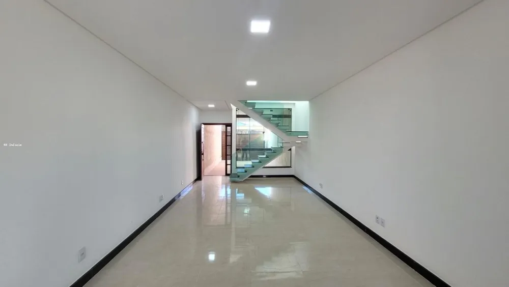 Casa, 3 quartos, 110 m² - Foto 2