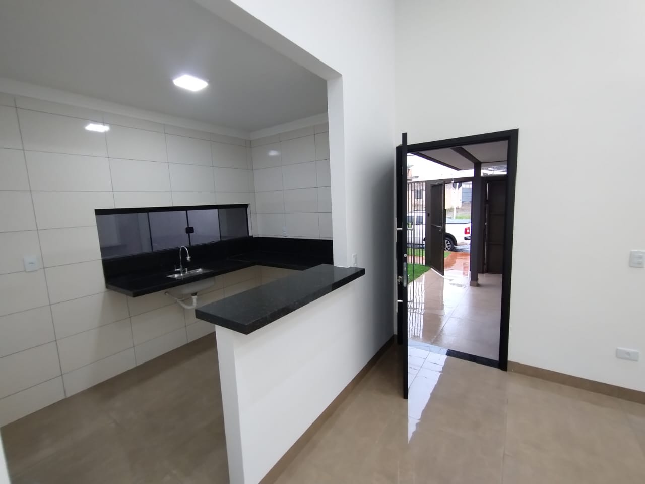 Casa à venda com 3 quartos, 120m² - Foto 4