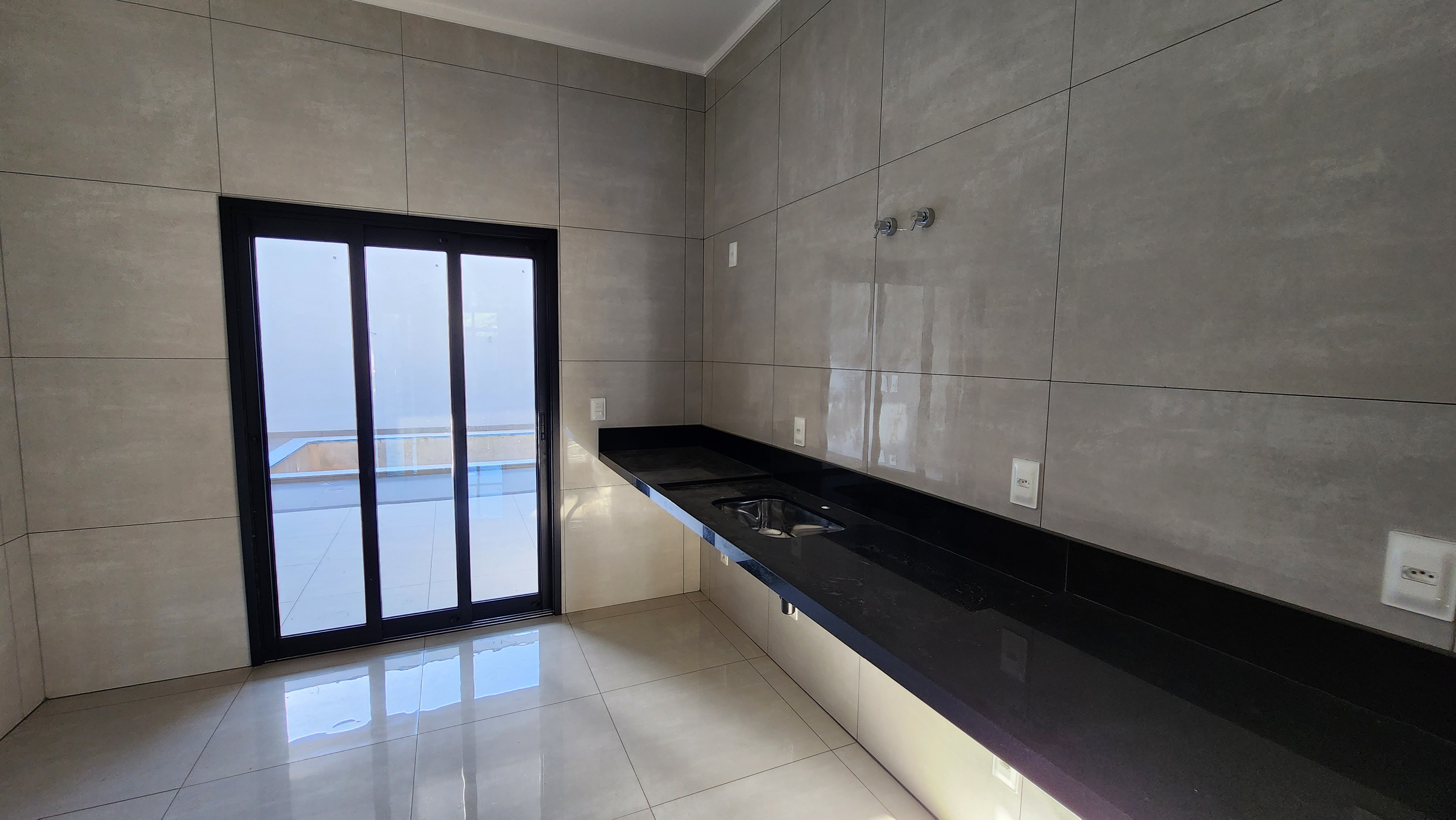 Casa à venda com 3 quartos, 119m² - Foto 12