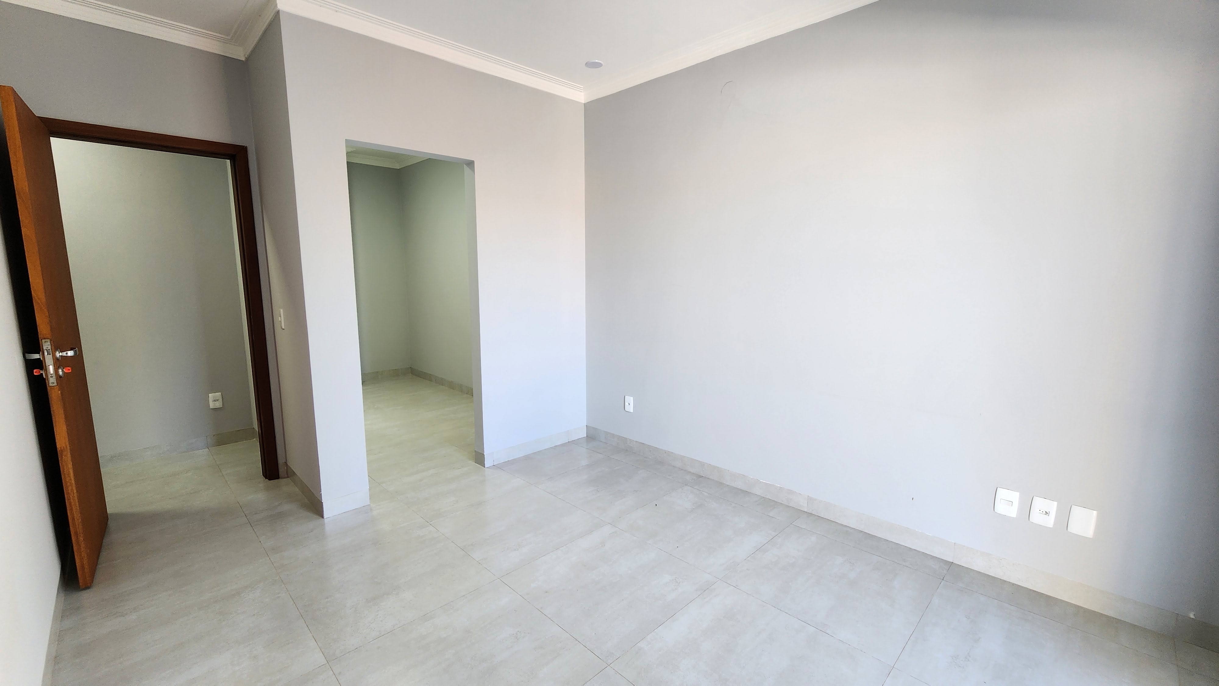 Sobrado à venda com 3 quartos, 200m² - Foto 8