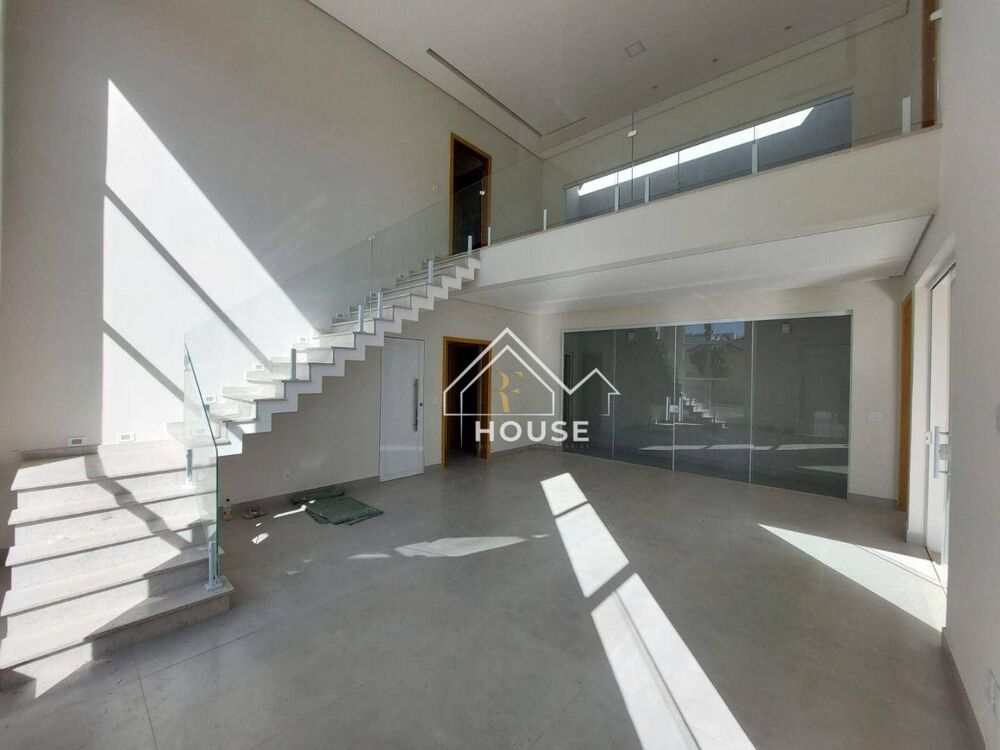 Sobrado, 4 quartos, 240 m² - Foto 2