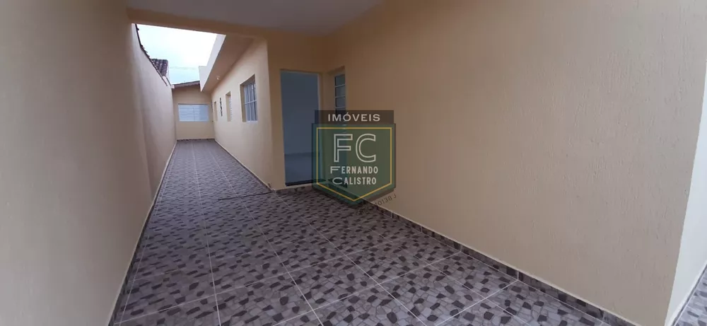 Casa à venda com 3 quartos, 180m² - Foto 4