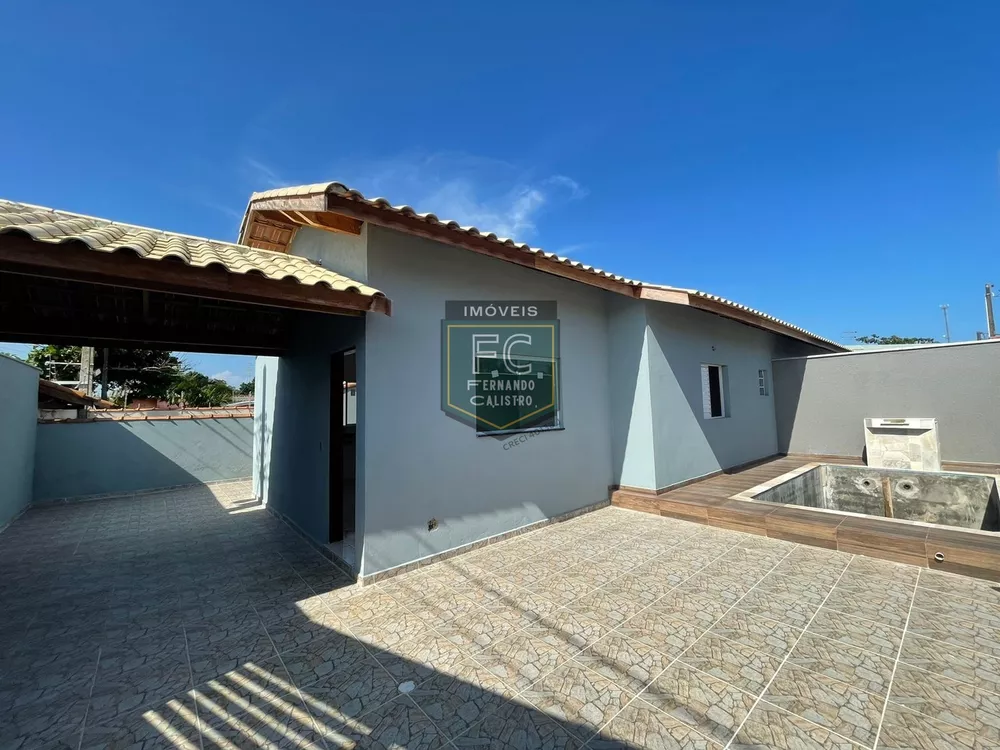 Casa à venda com 2 quartos, 140m² - Foto 2