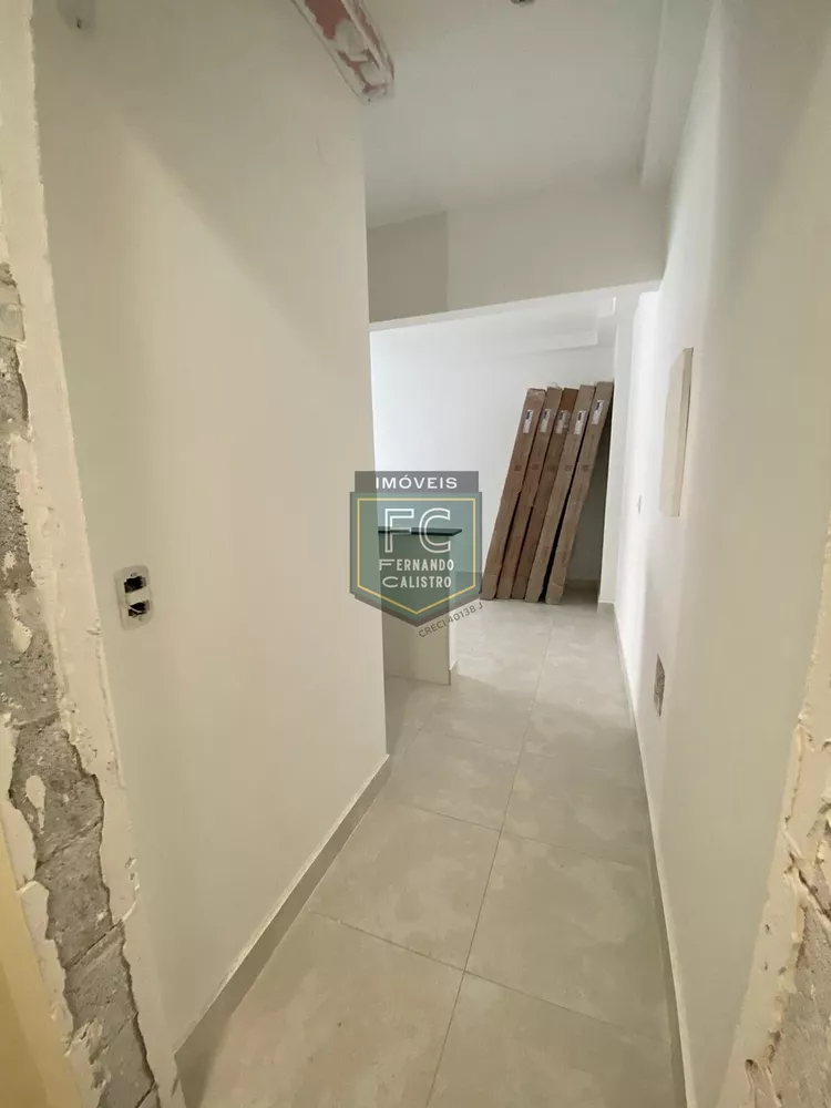 Apartamento à venda com 2 quartos, 78m² - Foto 3