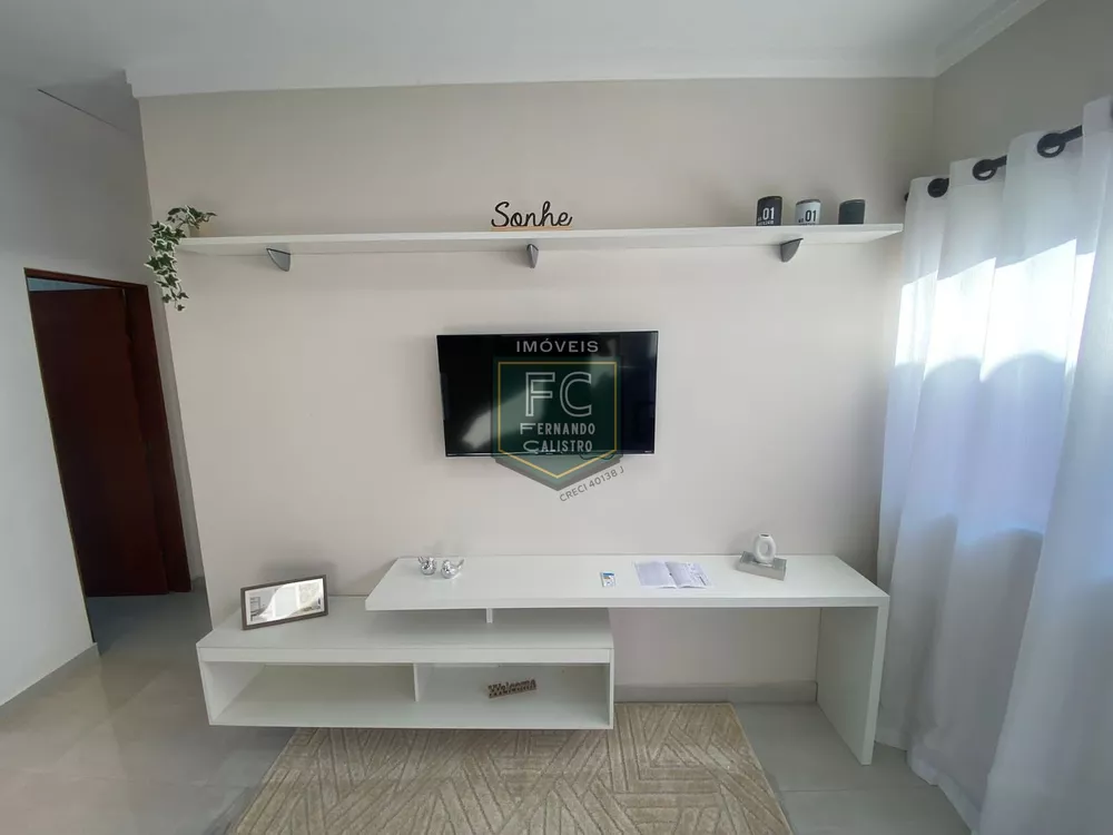 Casa à venda com 2 quartos, 50m² - Foto 3