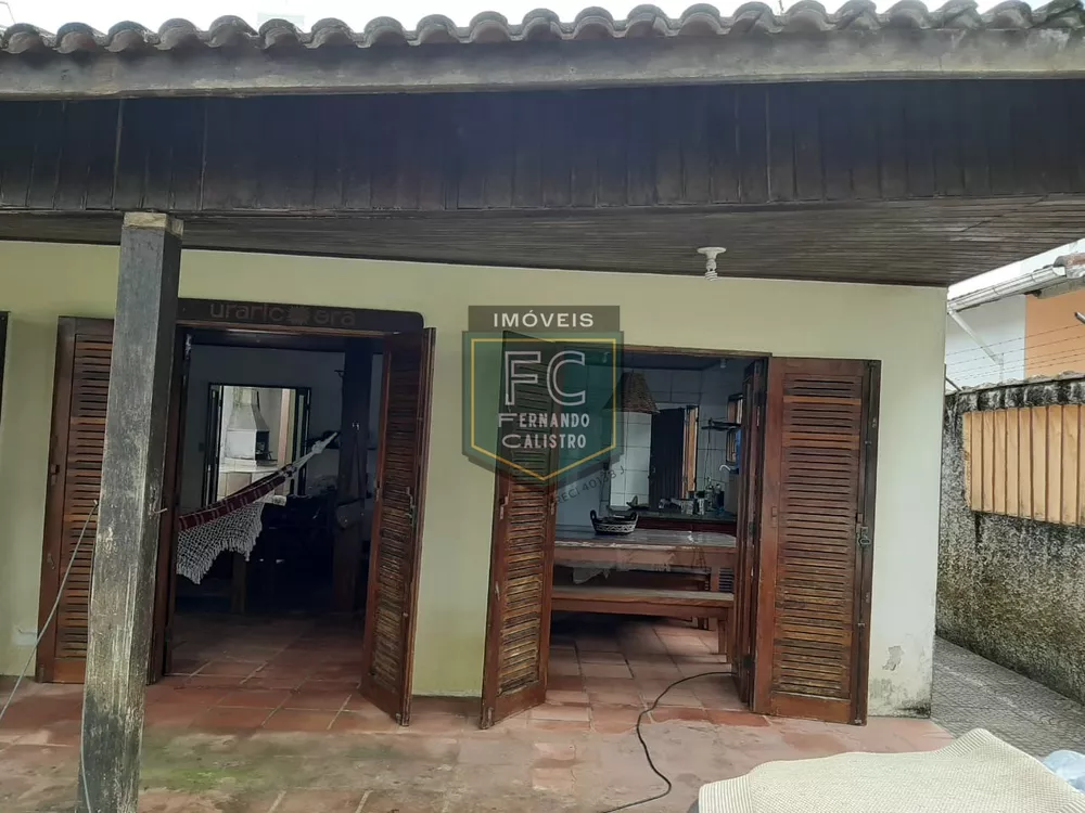 Casa à venda com 3 quartos, 500m² - Foto 2