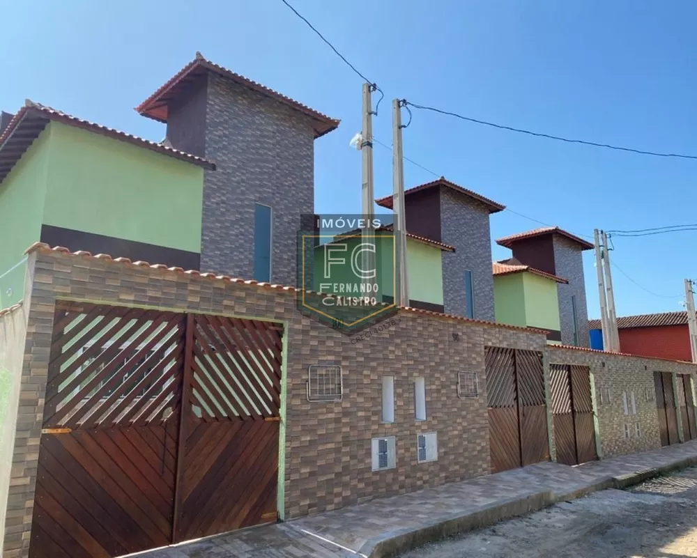 Casa à venda com 2 quartos, 150m² - Foto 2